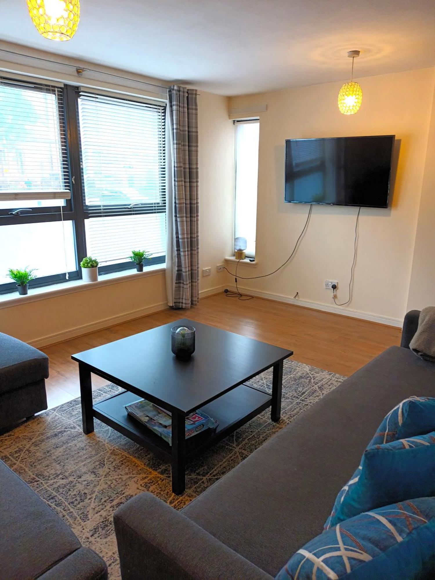 Fabulous 2 Bed Apt 10 Mins From City Centre Glasgow Luaran gambar